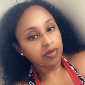 Meet your Posher, Candice